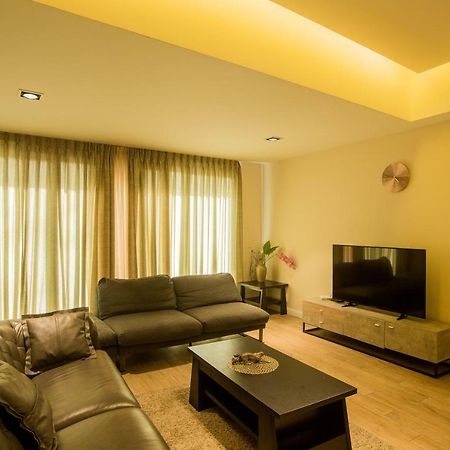 Accra Fine Suites - The Pearl In City ภายนอก รูปภาพ