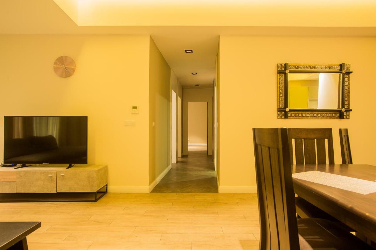 Accra Fine Suites - The Pearl In City ภายนอก รูปภาพ