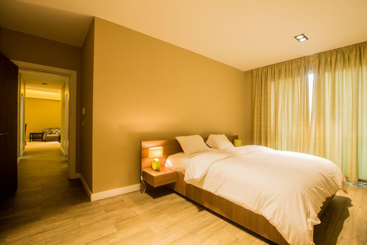 Accra Fine Suites - The Pearl In City ภายนอก รูปภาพ